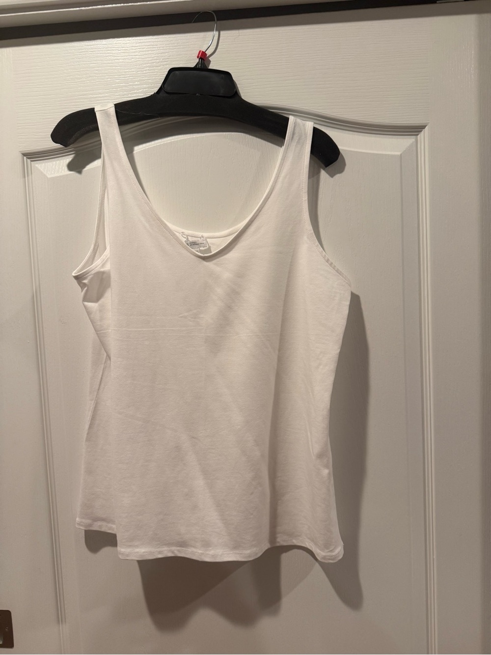 JJill Women's White V-Neck Tank Top